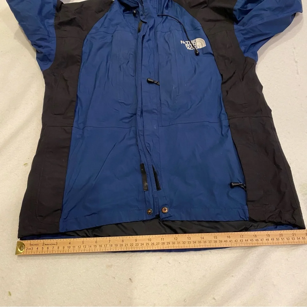 The North Face Summit Series Jacket - Picture 12 of 16